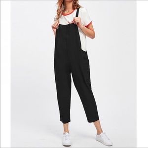 Black Capri Overalls With Side Pockets - LAST SM